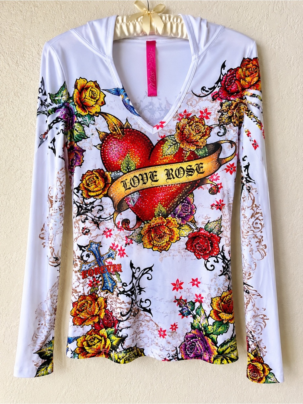Miss Me White V-Neck Long Sleeve Top with Red Heart and Multicolor Roses